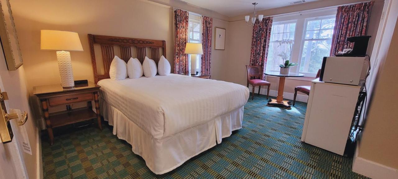 Butterfly Grove Inn Pacific Grove Exterior foto