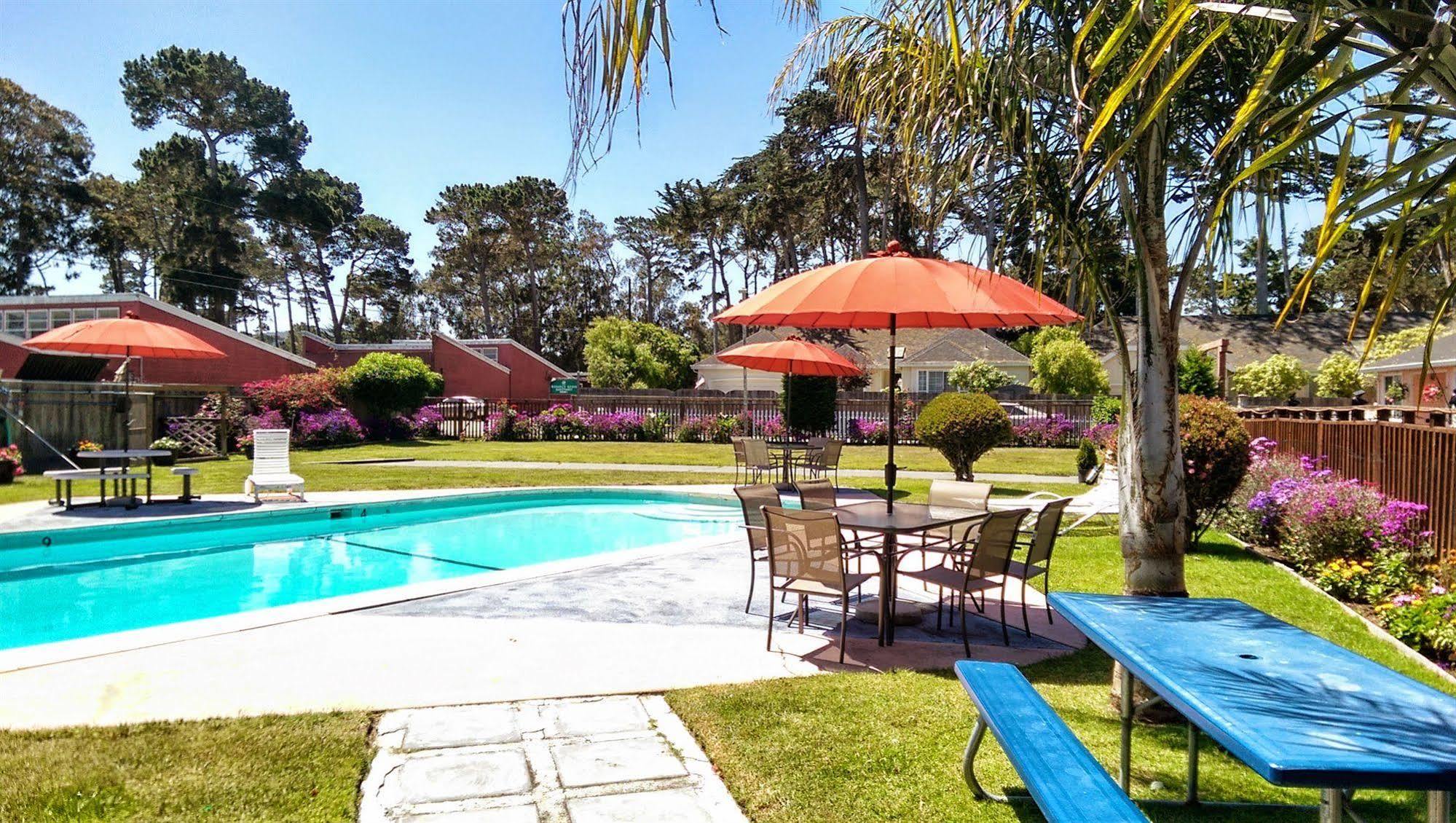 Butterfly Grove Inn Pacific Grove Exterior foto